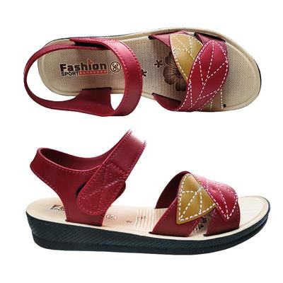 中年凉鞋女士平底塑料