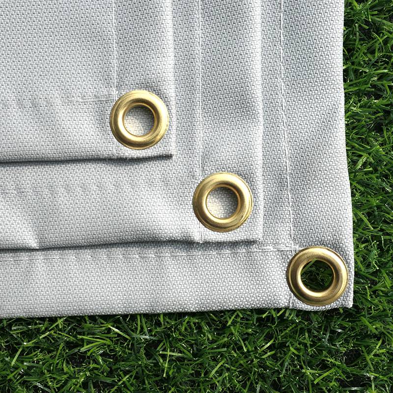 定 做硅胶涂层玻纤布定点打孔烧烤防火垫户外露营炉灶火坑灭火毯