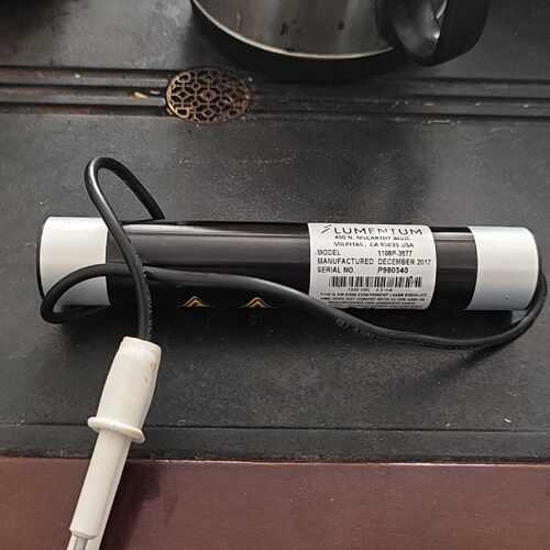 Lumentum氦氖激光器，型号1108P-3577，201