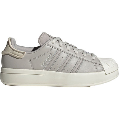 阿迪达斯女子运动板鞋