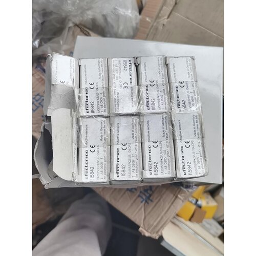 议价易福门接近开关II5842按个出维修