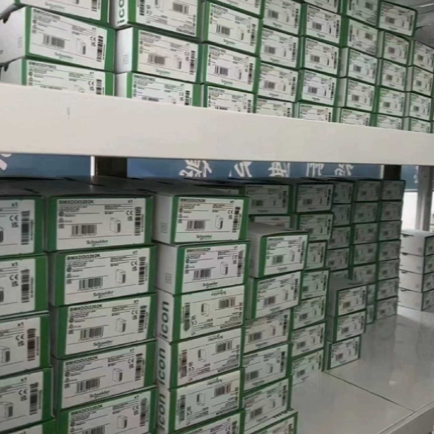 议价140DDM39000/140DDM69000 /140DAM59000施耐德140离散量输入 - 实物图