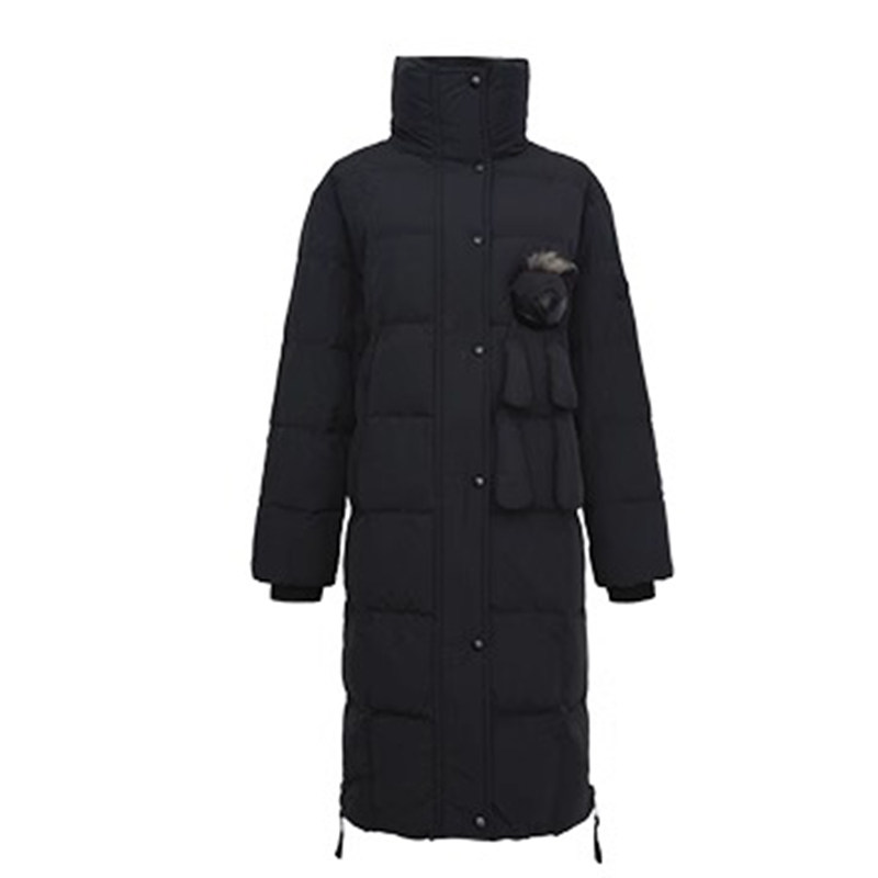 反季热卖LINCCHIC金羽杰玩偶萌宠字母刺绣长款羽绒服女Y22608198