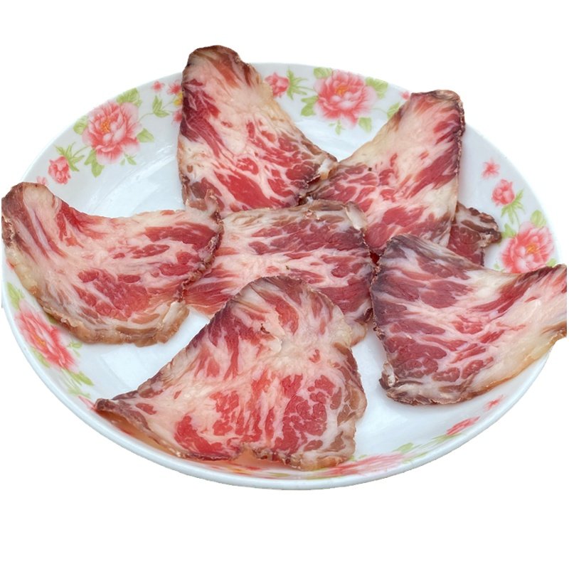 雪花牛肉云南特产风干腊牛肉