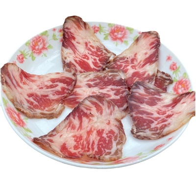 雪花牛肉云南特产风干腊牛肉