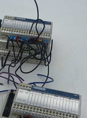 2pc x Schneider, Telemecanique ABE7-H16R31 Telefast 2 Module