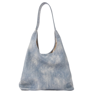 热风包包2025年春季新款女士编织压纹单肩软包慵懒风大容量单肩包