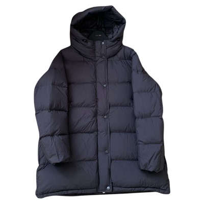 休闲风连帽白鸭绒加厚保暖羽绒服