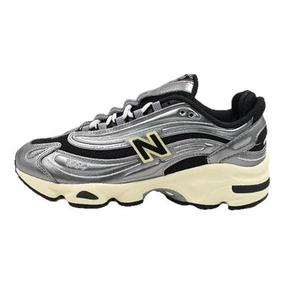 NewBalanceNB千禧复古老爹鞋