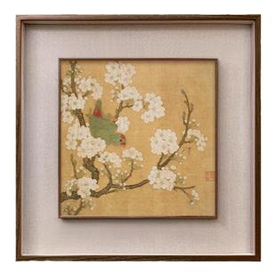 黄居寀-梨花鹦鹉图 新中式玄关装饰画木框餐厅画书房卧室花鸟挂画