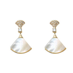 Little Daisy天然贝壳满钻小裙子耳钉耳环银针玫瑰金扇子气质镶钻