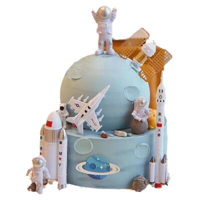 2023网红宇航员双层蛋糕装饰品