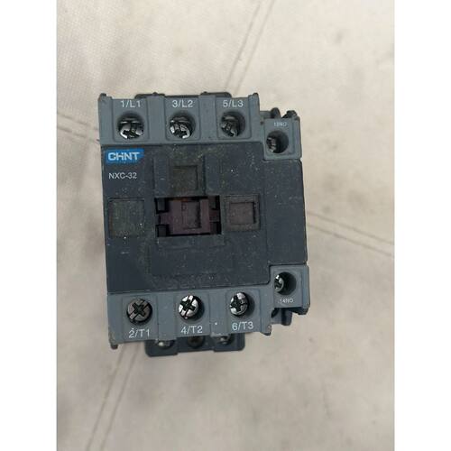 在线议价正泰NXC-32交流接触器，220V线圈，32A，三相主触点