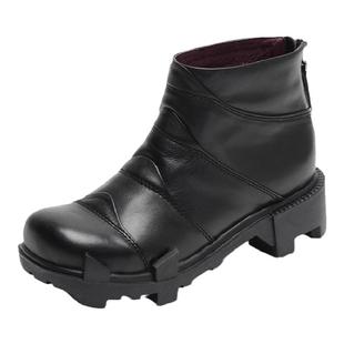 一席之地妈妈鞋皮鞋冬季新款加绒短靴保暖平底防滑真皮中年人棉鞋