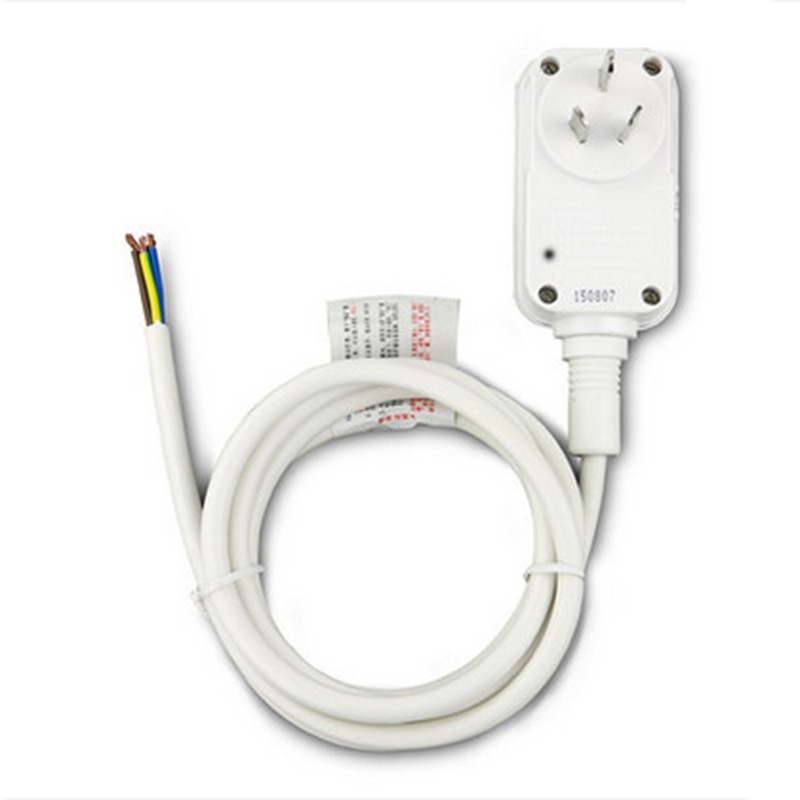 南岛带线防漏电插头10A热水器黑色带保护线插头漏电消毒机白色