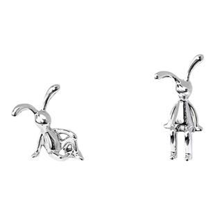 创意网红卡通坐姿长耳兔子摆件轻奢高档客厅电视柜酒柜玄关装饰品