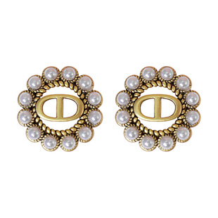 珍珠耳钉2025新款爆款高级感古铜字母猪鼻子耳环轻奢圆形复古耳饰