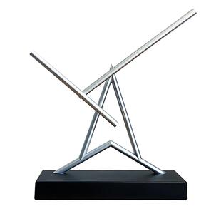 创意牛顿平衡摆件钢铁侠混沌摆永动机有意义实用惊喜男女生日礼物