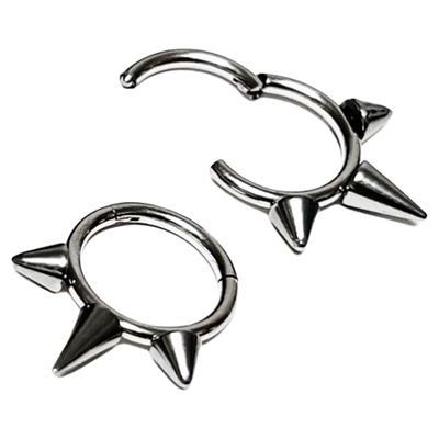 朋克风铆钉钛钢不褪色穿孔耳环