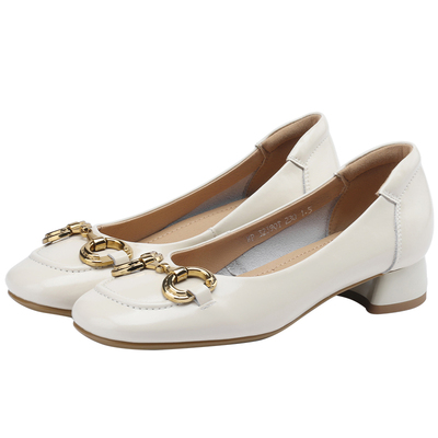 达芙妮单鞋女法式气质粗跟小皮鞋