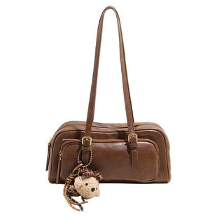 美拉德复古大容量包包2025新款时尚通勤百搭女式单肩腋下包法棍包