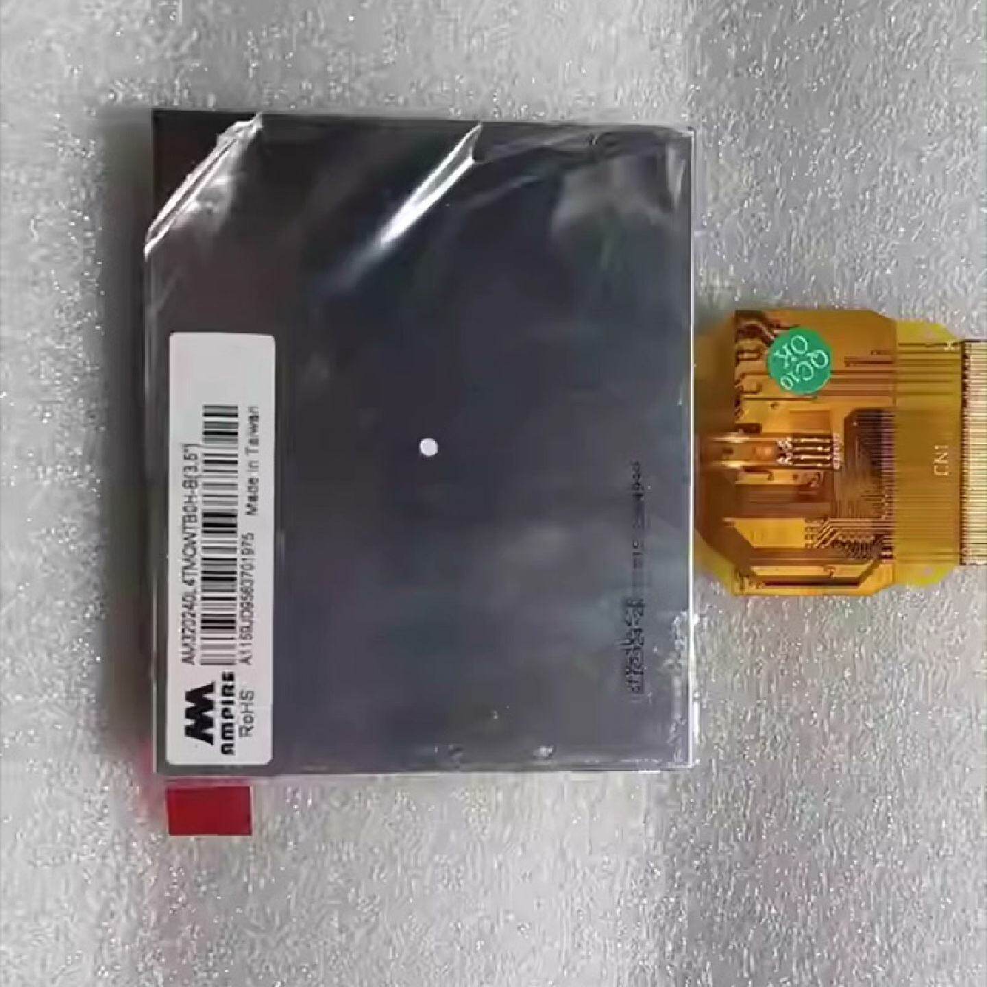全新3.5寸液晶显示屏AM320240L4TMQWTBOH-