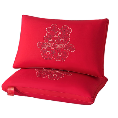 高端刺绣大红结婚枕头送手提袋