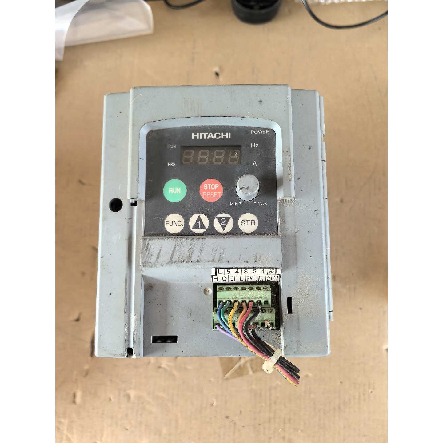 【议价-可维修】 变频器 L100-022LFR 2.2KW 200v/二手均有货