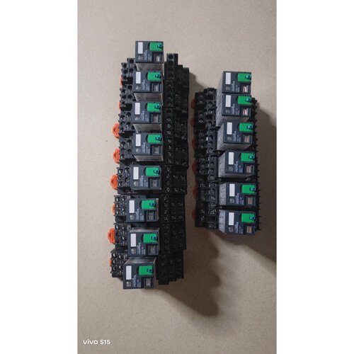 询价下单施耐德中间继电器RXM2AB2BD 底座RXZE2M114