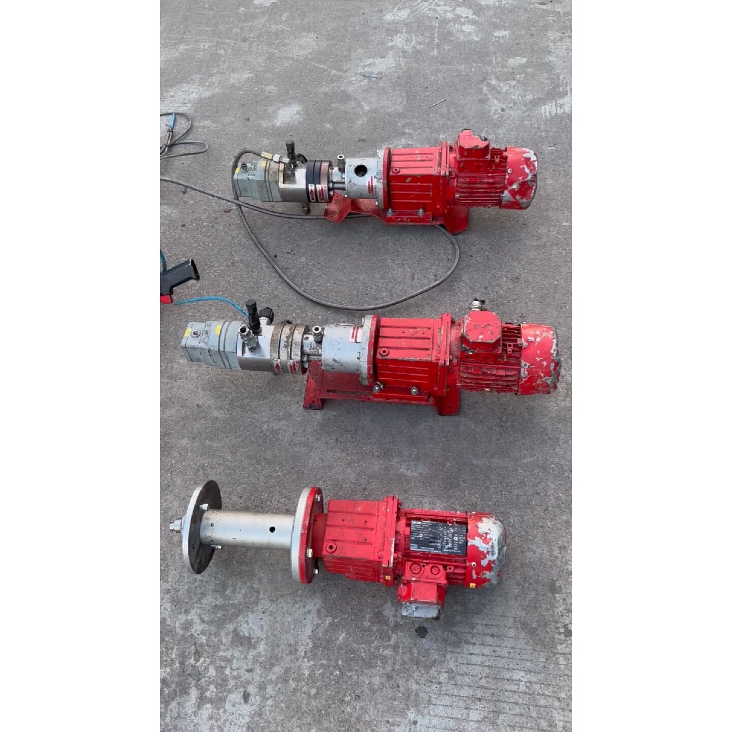 【议价-可维修】二手电动涂胶工具,2台打胶泵、搅拌机,一套D /