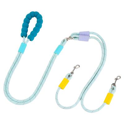 狗狗牵引绳一拖二防缠绕遛狗绳