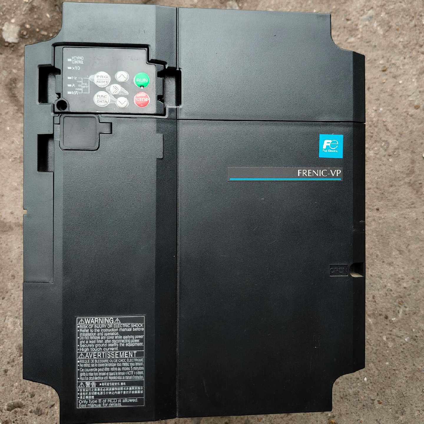 富士F2S变频器FRN0037F2S -4C  15/18.议价