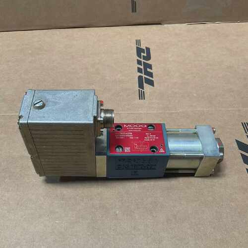 MOOG  D633-427B , Type: RXXKX1F0HSS2 , Rev: H