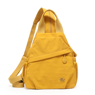 轻便双肩包女出门散步小包三用双肩包旅游通勤收纳斜挎胸包巨好看