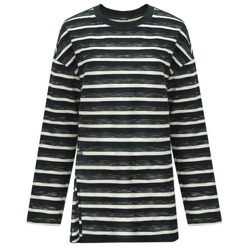 COCOBELLA立体段彩黑白色织条纹长袖T恤女侧开叉休闲上衣TS99