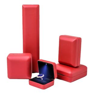 高档led带灯发光戒指盒求婚婚礼钻戒吊坠对戒首饰盒项链盒子定制