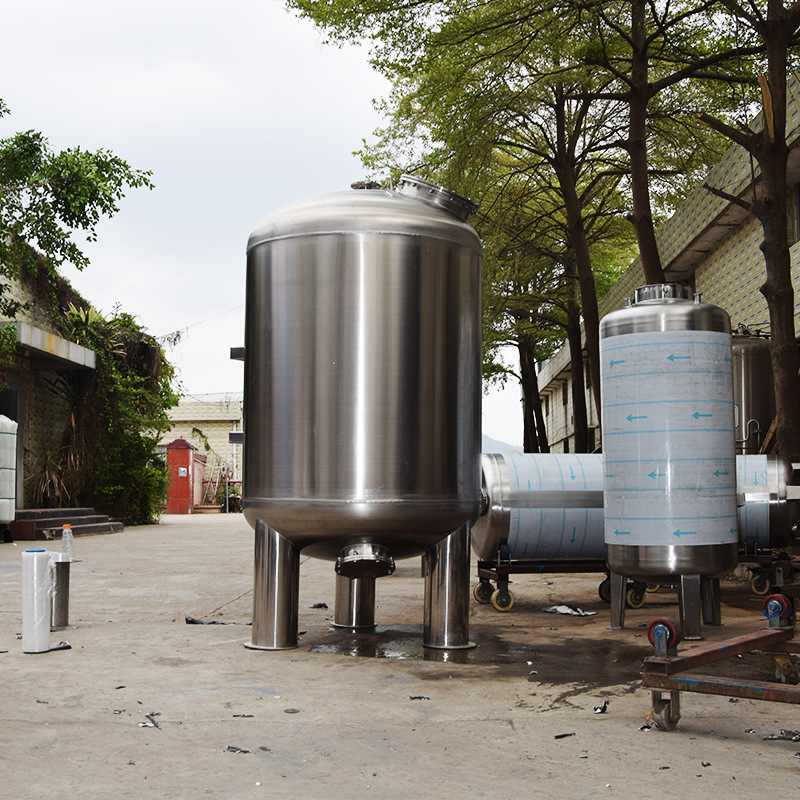 多介质不锈钢机械过滤器直径1000工业自来水处理设备活性炭吸附罐