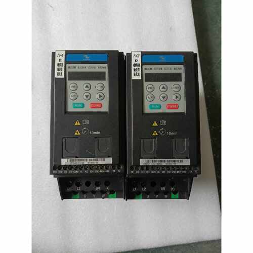 询价汇川 MD200S0.75B ：，，成色如图