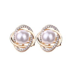 2024妾之意其他年OL夏季新款气质感轻奢钻珍珠耳环女s925银针耳钉