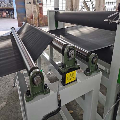 厂家无纺布（梭织布）塑料片材纸张恒张力收放卷机（自动纠偏）