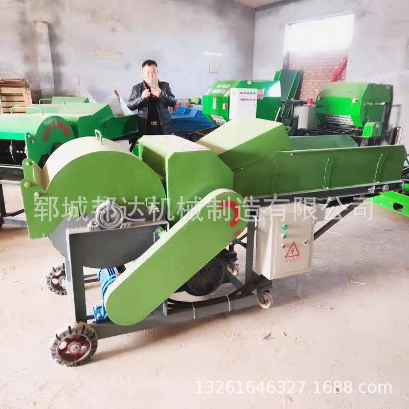 秸秆自动捡拾打捆机多功能牧草收割圆捆机欢迎    参观咨询