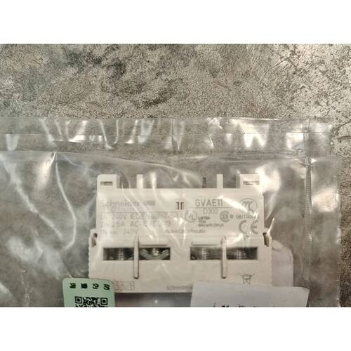 在线议价施耐德全新GVAE11电动机辅助触点模块，捷克共和国原装进