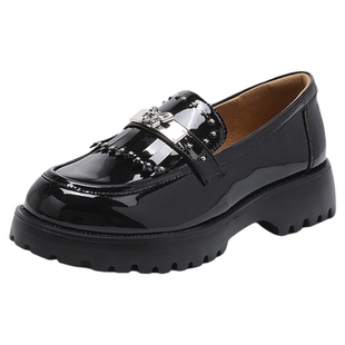 星期六厚底乐福鞋子女鞋2026新款春秋夏季铆钉黑色单鞋增高小皮鞋