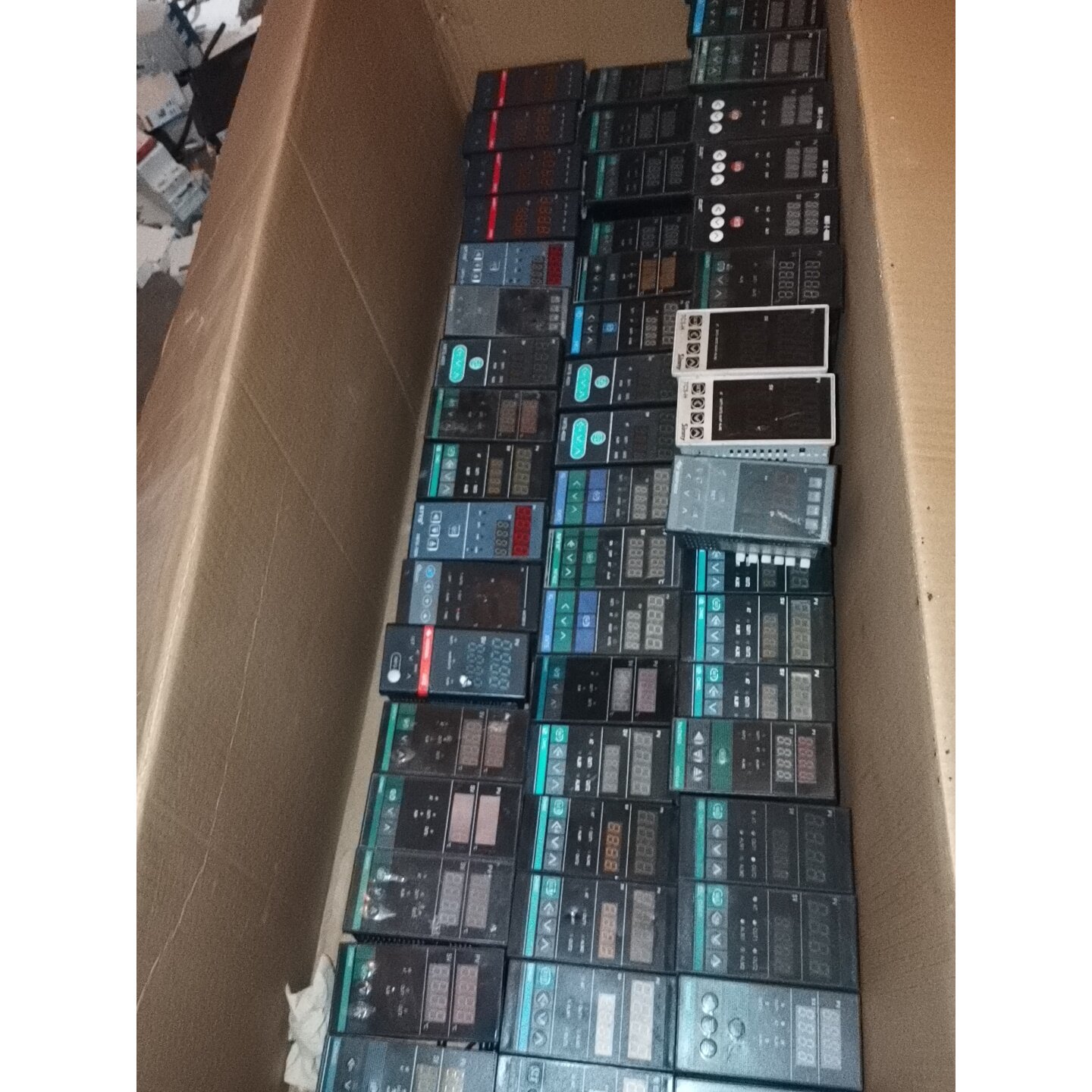 议价六十个温控表出不分好不退看清问好商品不退可维修