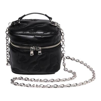 单肩斜跨小方包链条包BAPE