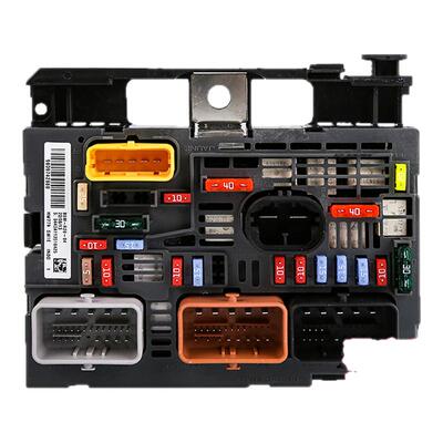 志307雪铁龙世嘉保险丝盒