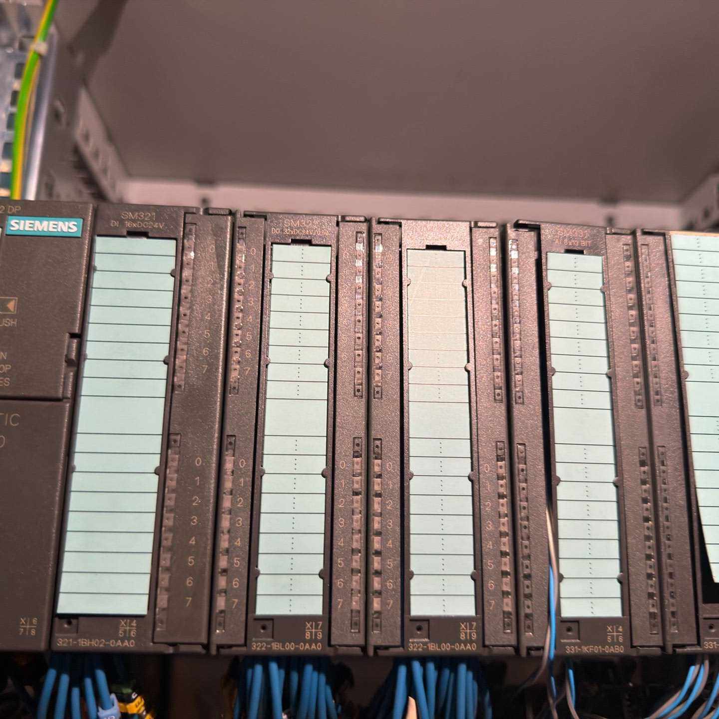 议价西门子S7-300系列PLC模块一套，型号：CPU315-2