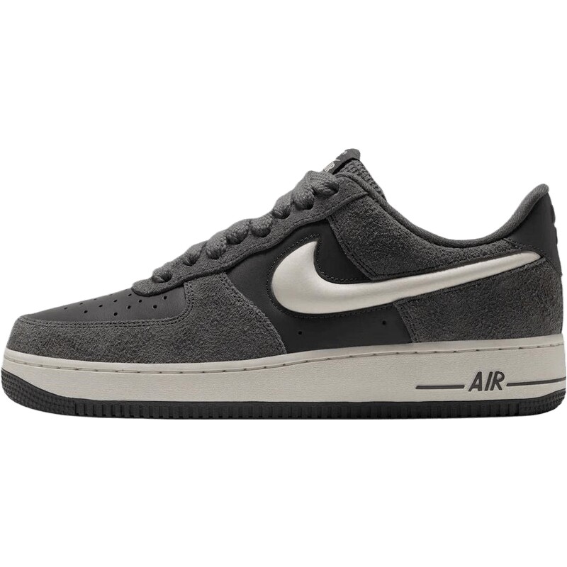 NIKE耐克男子AIR FORCE 1 '07 LV8运动休闲鞋IX7786-001