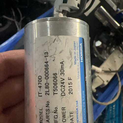 溢价-HORIBA IT-470D高精度红外测温仪有三个了