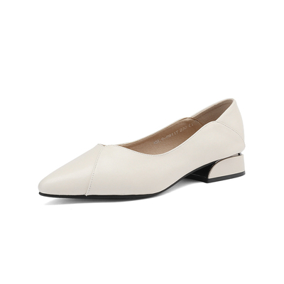 尖头单鞋女春秋黑色平底小皮鞋